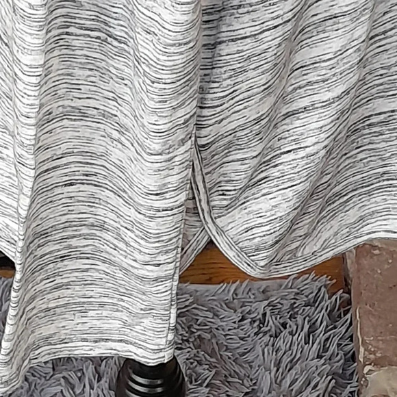 Sunday Tunic - Picture 3 of 5